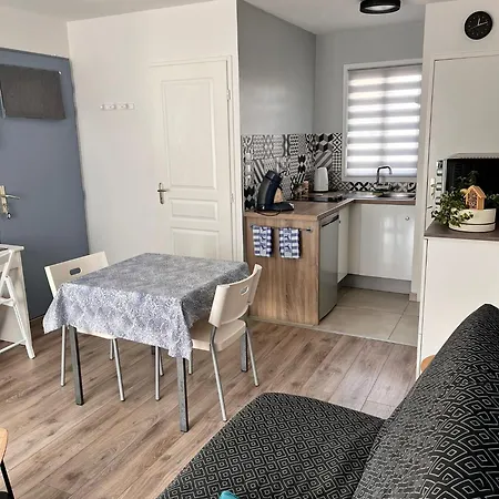 Avec Grand Balcon Marin 公寓