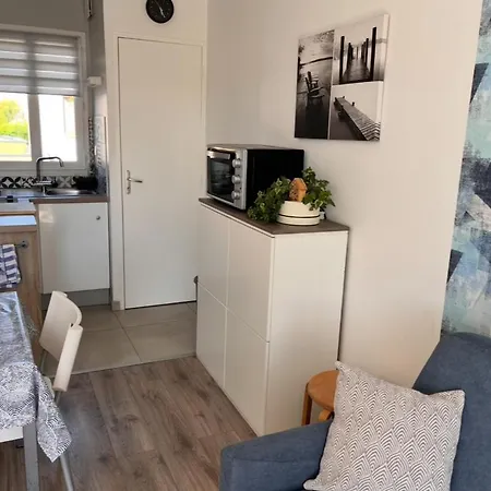 Avec Grand Balcon Marin 公寓 *